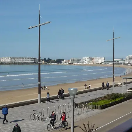Avec Accès Direct à La Plage, Balcon Et Garage Privé - Fr-1-92-690 Apartamento