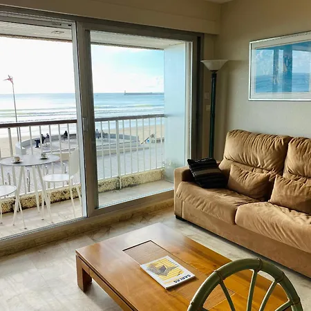 Avec Accès Direct à La Plage, Balcon Et Garage Privé - Fr-1-92-690 Apartamento