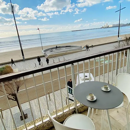Apartment Avec Acces Direct A La Plage, Balcon Et Garage Prive - Fr-1-92-690 Les Sables-d'Olonne