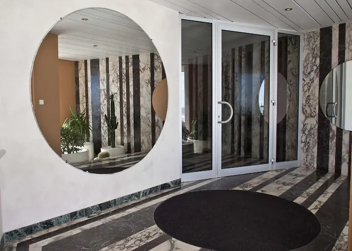 公寓 Avec Acces Direct A La Plage, Balcon Et Garage Prive - Fr-1-92-690 *