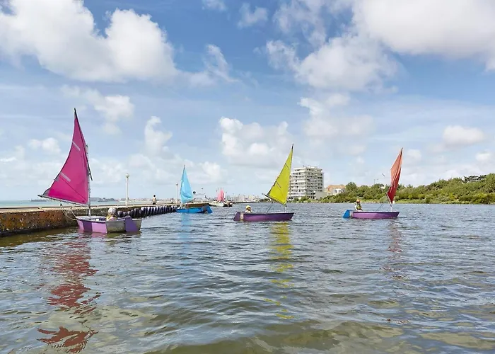 Avec Acces Direct A La Plage, Balcon Et Garage Prive - Fr-1-92-690 * 莱萨布勒-多洛讷